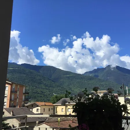 Bellalinda *